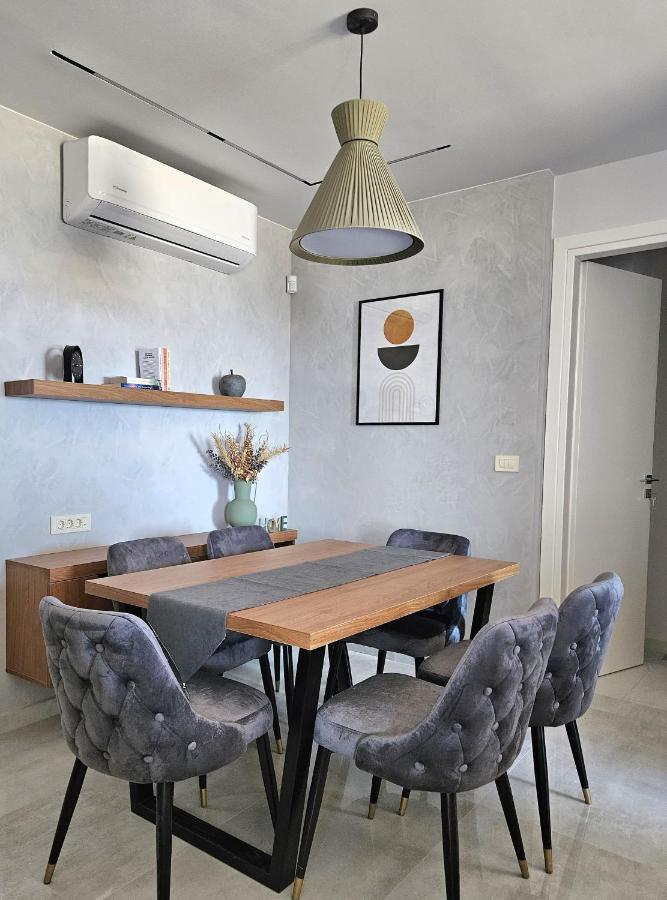 Calm & Dreamy Luxury Apts Pírgos Exterior photo