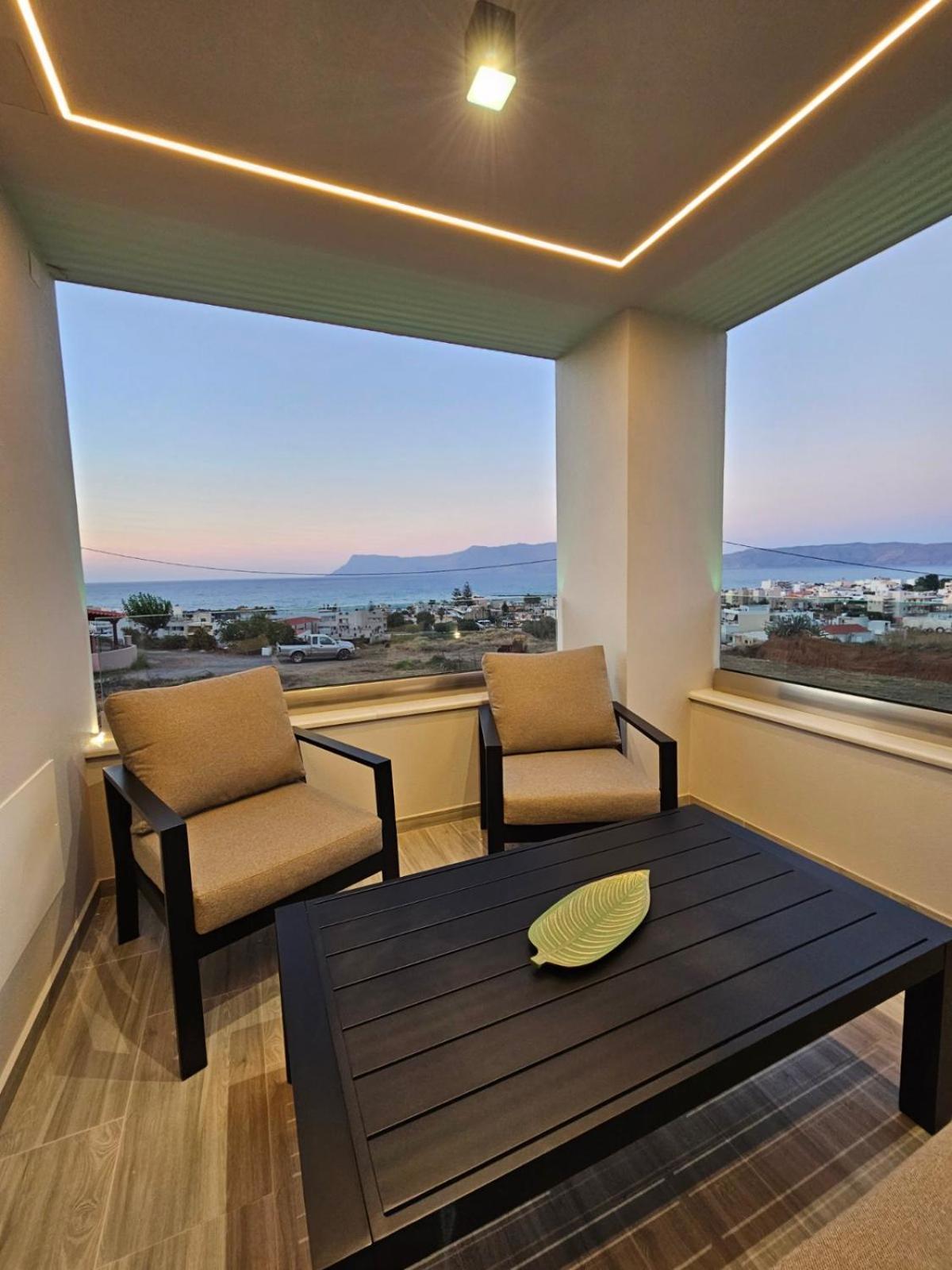 Calm & Dreamy Luxury Apts Pírgos Exterior photo